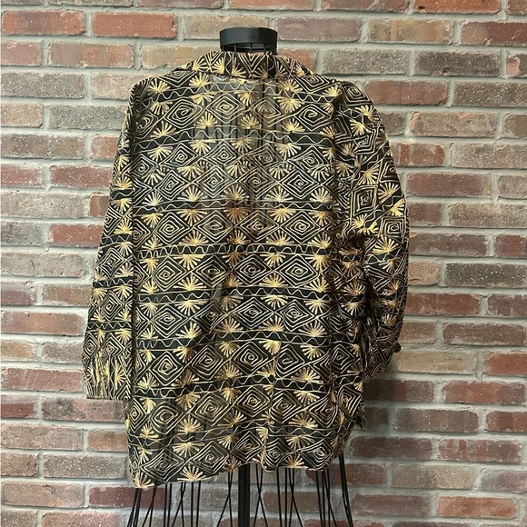 Chico’s 100% Silk Sheer Embroidered Jacket, Chico’s Size 2 (US Size Medium) - Picture 2 of 8